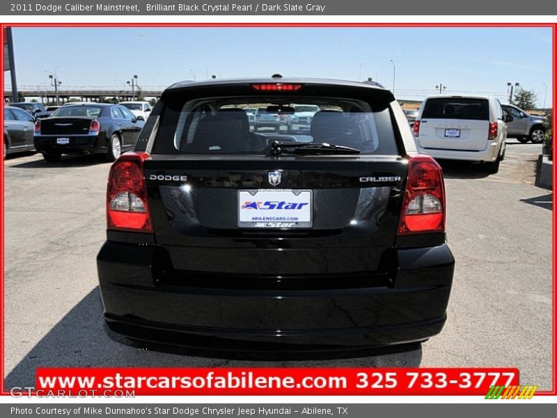 Brilliant Black Crystal Pearl / Dark Slate Gray 2011 Dodge Caliber Mainstreet