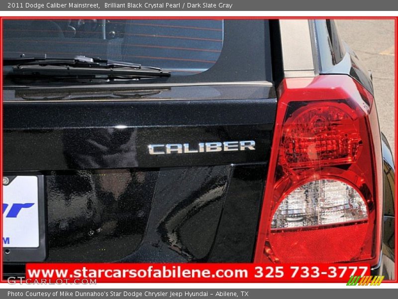 Brilliant Black Crystal Pearl / Dark Slate Gray 2011 Dodge Caliber Mainstreet
