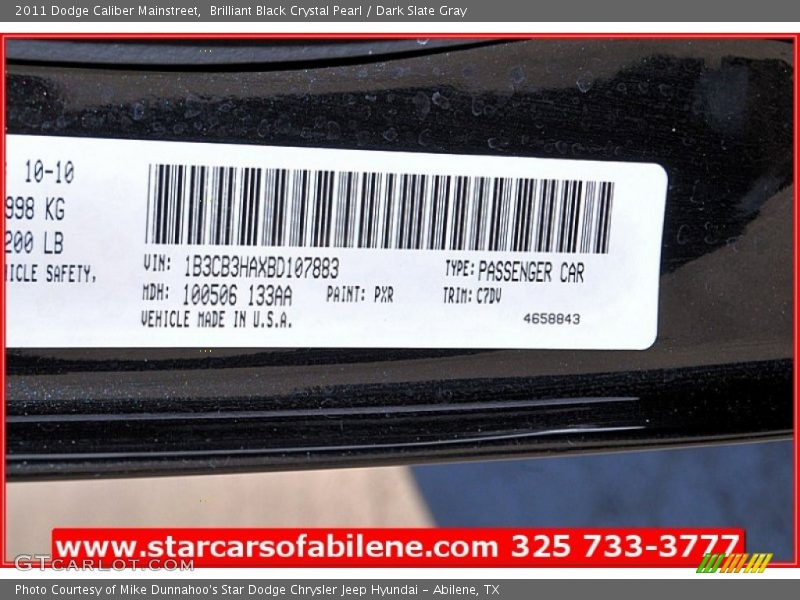 Brilliant Black Crystal Pearl / Dark Slate Gray 2011 Dodge Caliber Mainstreet