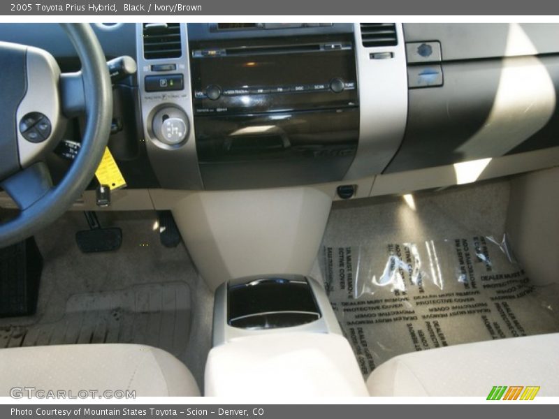 Black / Ivory/Brown 2005 Toyota Prius Hybrid