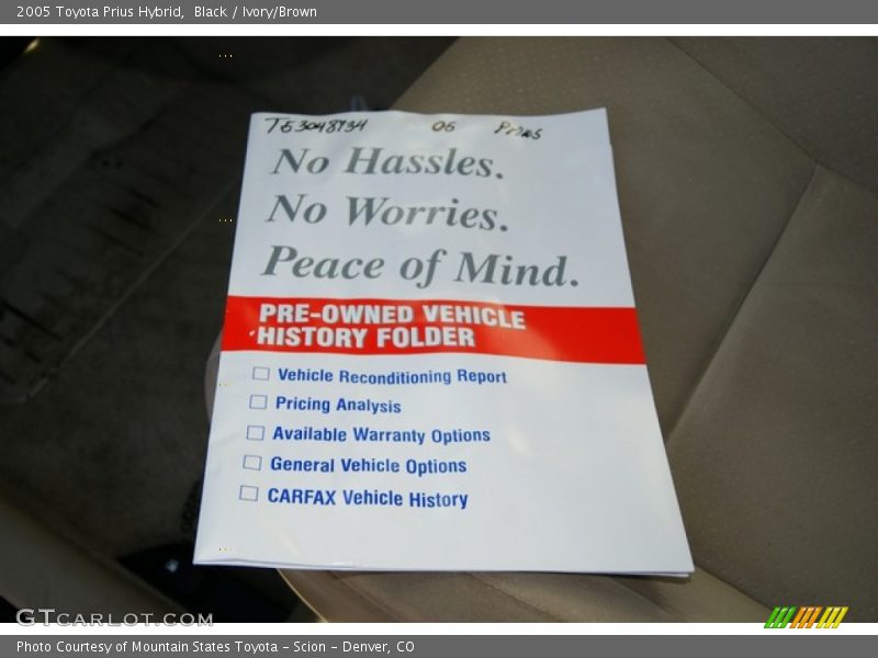 Black / Ivory/Brown 2005 Toyota Prius Hybrid