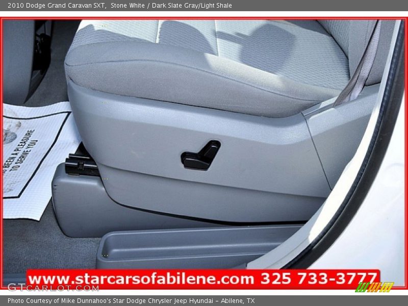 Stone White / Dark Slate Gray/Light Shale 2010 Dodge Grand Caravan SXT