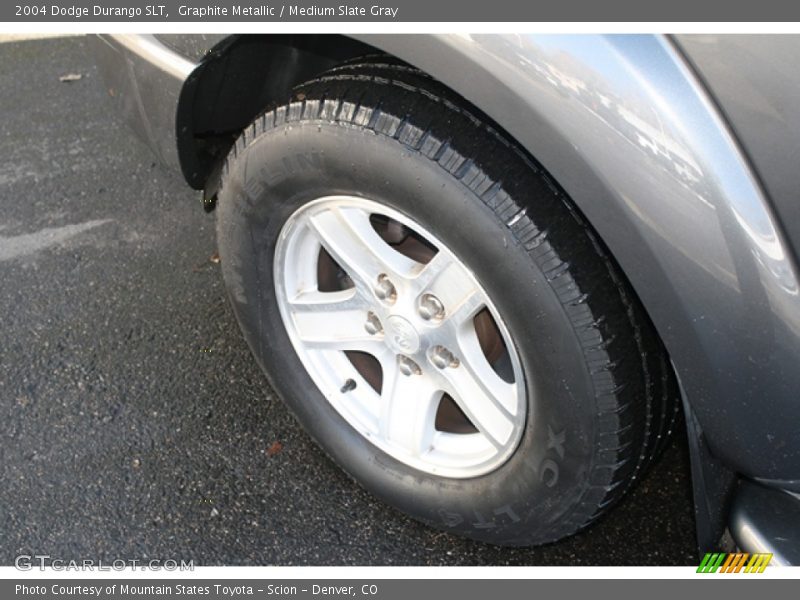 Graphite Metallic / Medium Slate Gray 2004 Dodge Durango SLT
