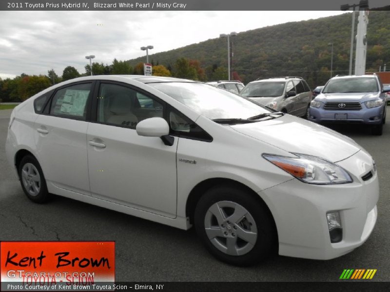 Blizzard White Pearl / Misty Gray 2011 Toyota Prius Hybrid IV