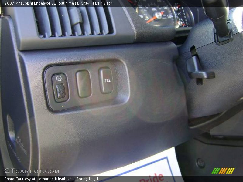 Satin Meisai Gray Pearl / Black 2007 Mitsubishi Endeavor SE