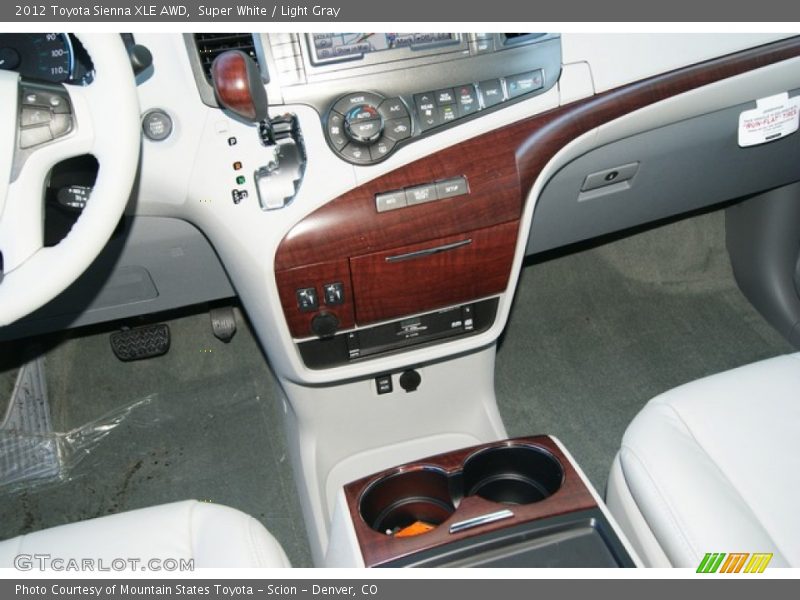 Super White / Light Gray 2012 Toyota Sienna XLE AWD