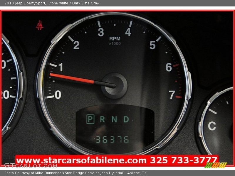 Stone White / Dark Slate Gray 2010 Jeep Liberty Sport