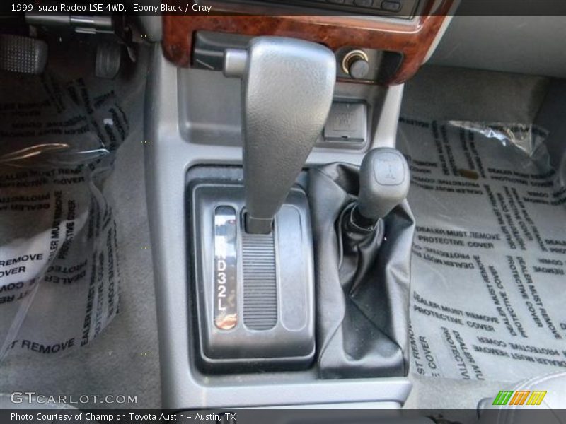  1999 Rodeo LSE 4WD 4 Speed Automatic Shifter