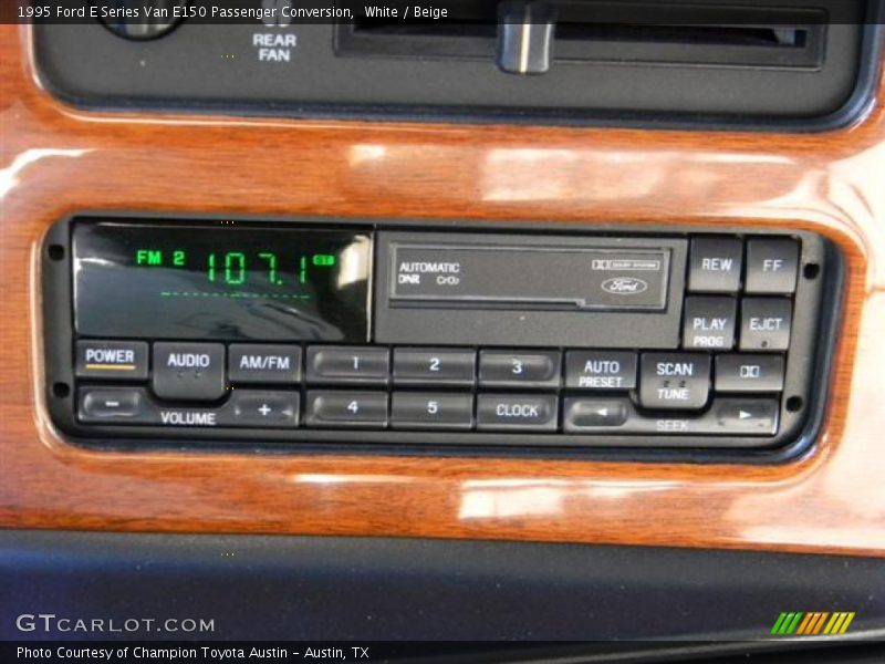 White / Beige 1995 Ford E Series Van E150 Passenger Conversion