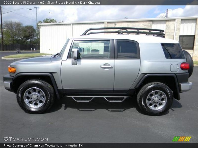 Silver Fresco Metallic / Dark Charcoal 2011 Toyota FJ Cruiser 4WD