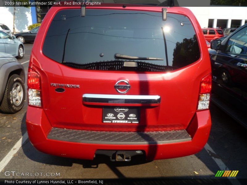 Red Brick / Graphite 2009 Nissan Pathfinder SE 4x4