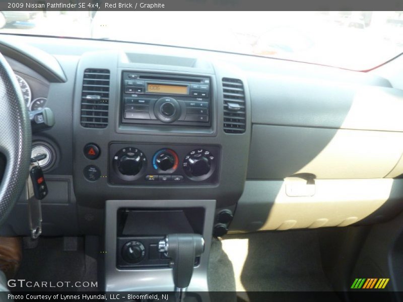 Red Brick / Graphite 2009 Nissan Pathfinder SE 4x4
