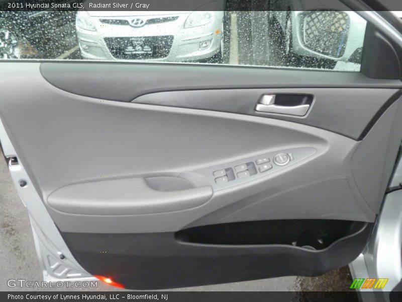 Radiant Silver / Gray 2011 Hyundai Sonata GLS
