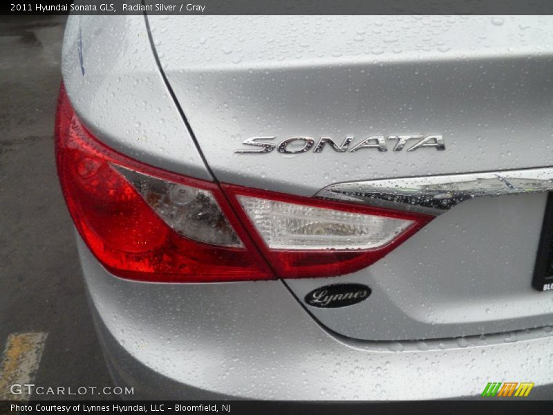 Radiant Silver / Gray 2011 Hyundai Sonata GLS