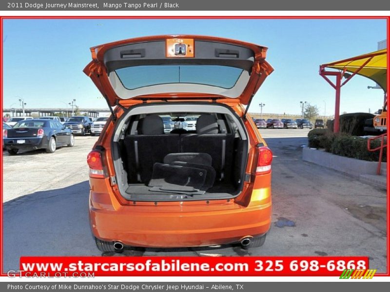 Mango Tango Pearl / Black 2011 Dodge Journey Mainstreet