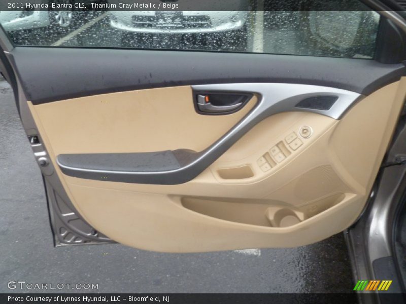 Titanium Gray Metallic / Beige 2011 Hyundai Elantra GLS