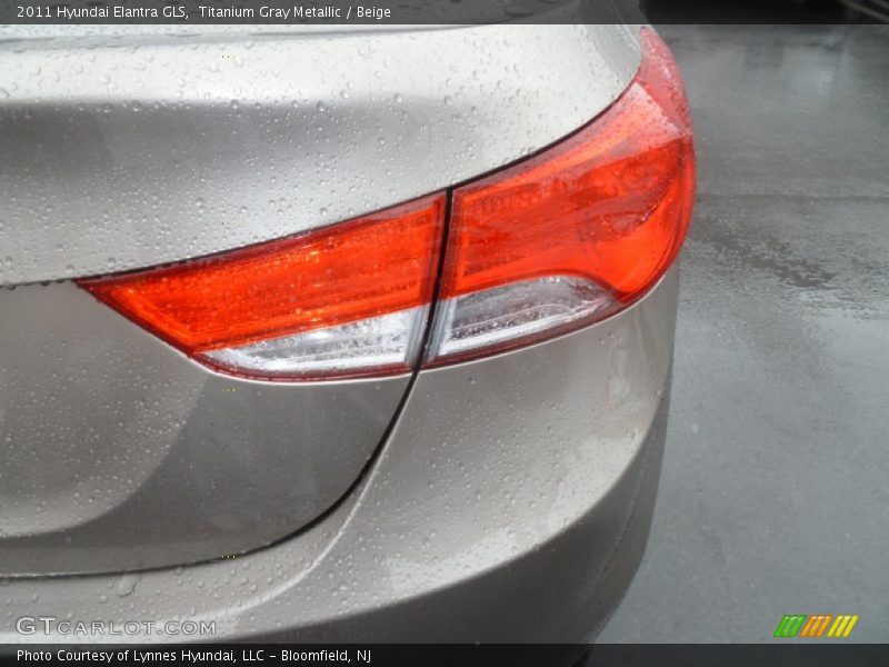 Titanium Gray Metallic / Beige 2011 Hyundai Elantra GLS