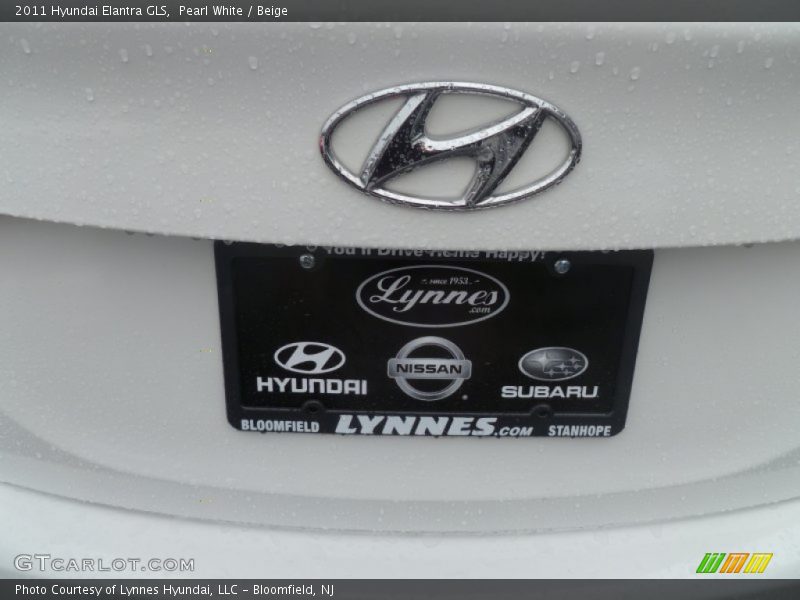 Pearl White / Beige 2011 Hyundai Elantra GLS