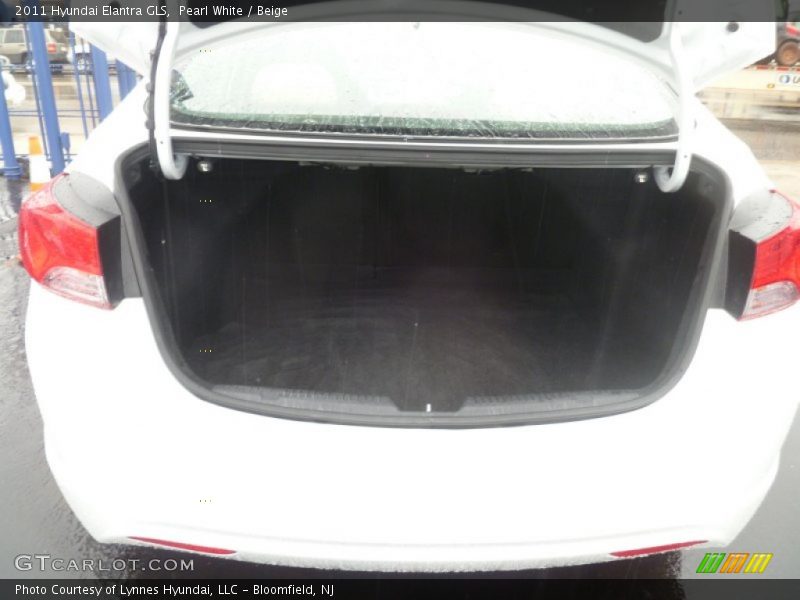 Pearl White / Beige 2011 Hyundai Elantra GLS