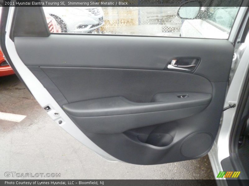 Shimmering Silver Metallic / Black 2011 Hyundai Elantra Touring SE