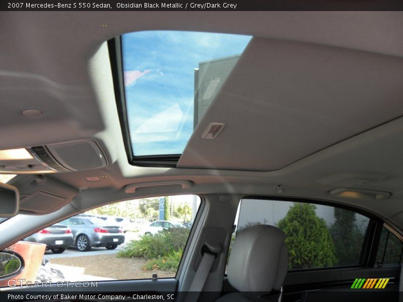 Obsidian Black Metallic / Grey/Dark Grey 2007 Mercedes-Benz S 550 Sedan