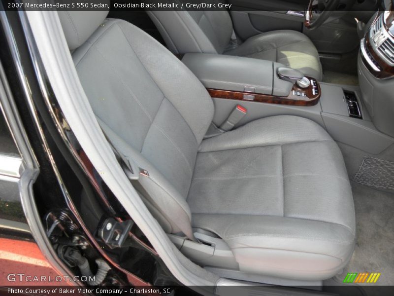 Obsidian Black Metallic / Grey/Dark Grey 2007 Mercedes-Benz S 550 Sedan