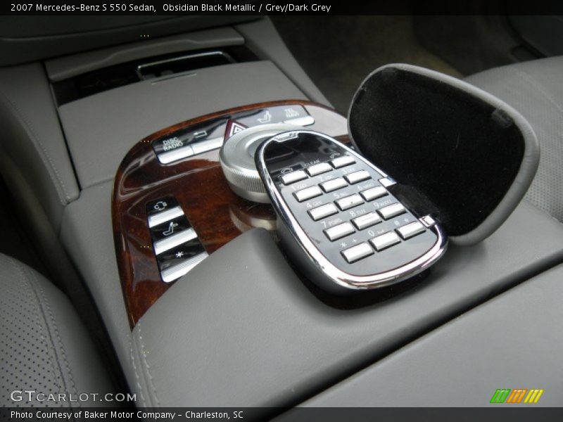 Obsidian Black Metallic / Grey/Dark Grey 2007 Mercedes-Benz S 550 Sedan