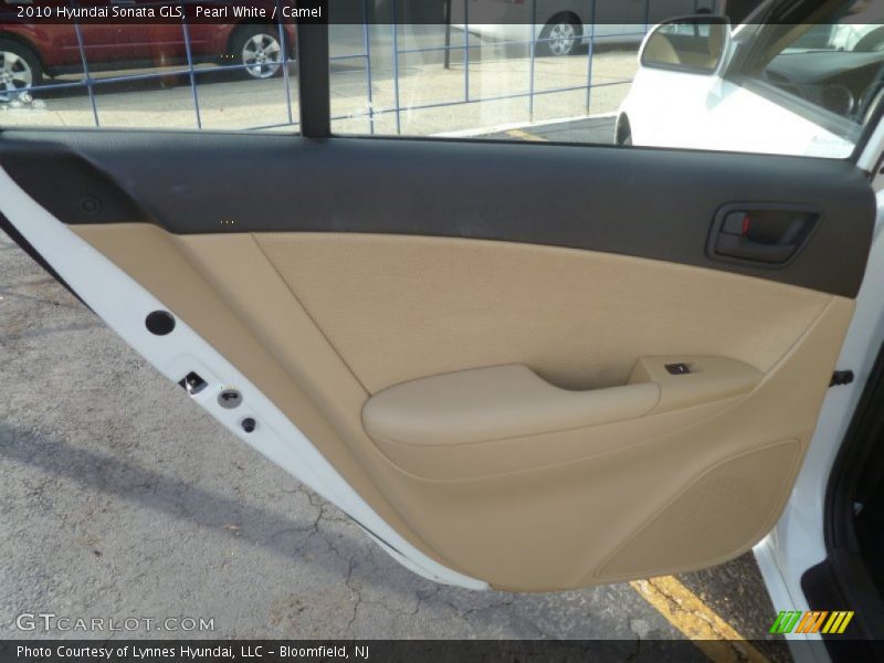 Pearl White / Camel 2010 Hyundai Sonata GLS