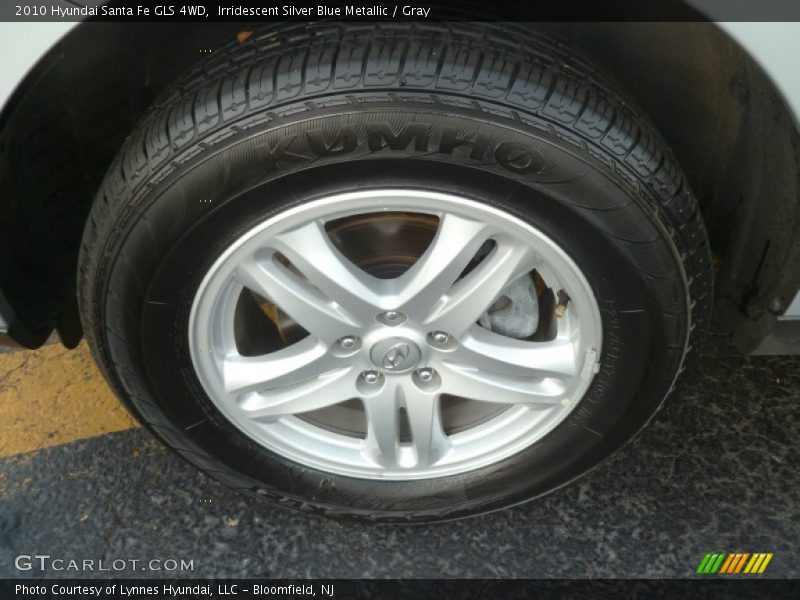 Irridescent Silver Blue Metallic / Gray 2010 Hyundai Santa Fe GLS 4WD