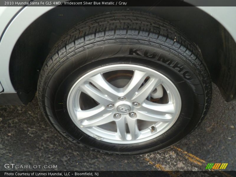 Irridescent Silver Blue Metallic / Gray 2010 Hyundai Santa Fe GLS 4WD