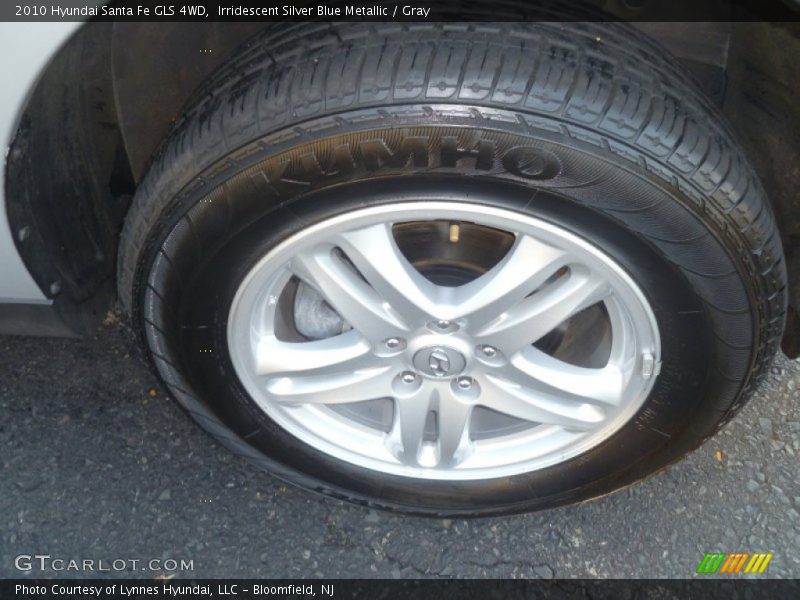 Irridescent Silver Blue Metallic / Gray 2010 Hyundai Santa Fe GLS 4WD