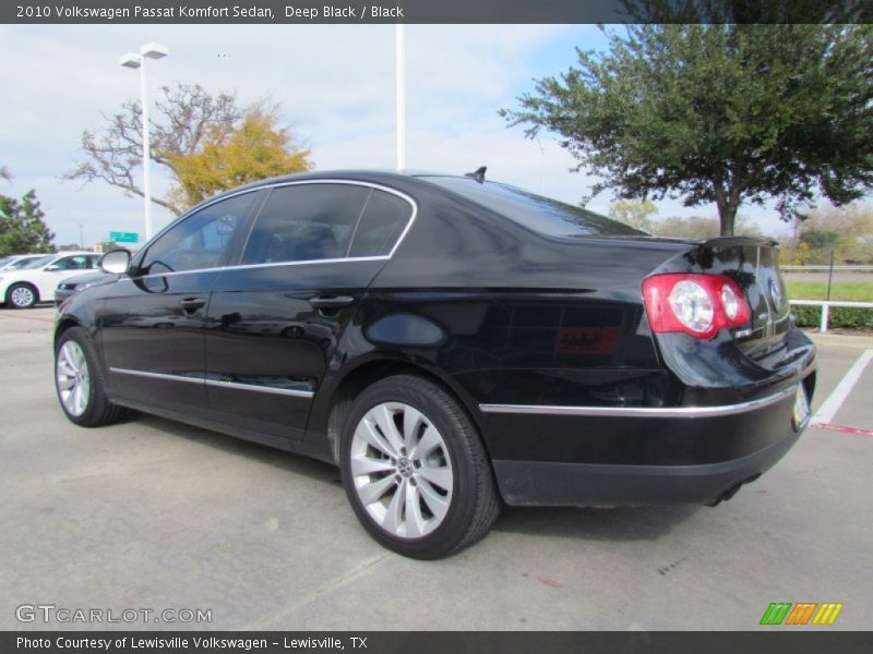 Deep Black / Black 2010 Volkswagen Passat Komfort Sedan