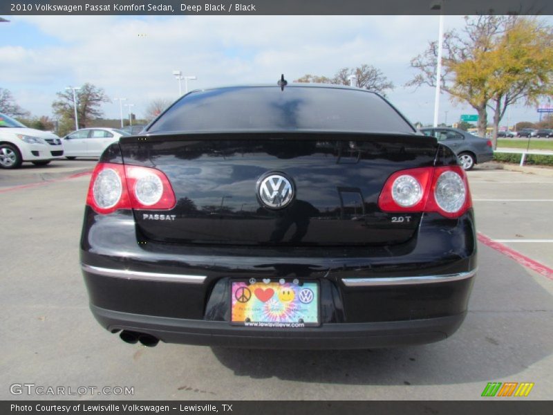 Deep Black / Black 2010 Volkswagen Passat Komfort Sedan