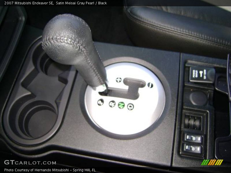 Satin Meisai Gray Pearl / Black 2007 Mitsubishi Endeavor SE