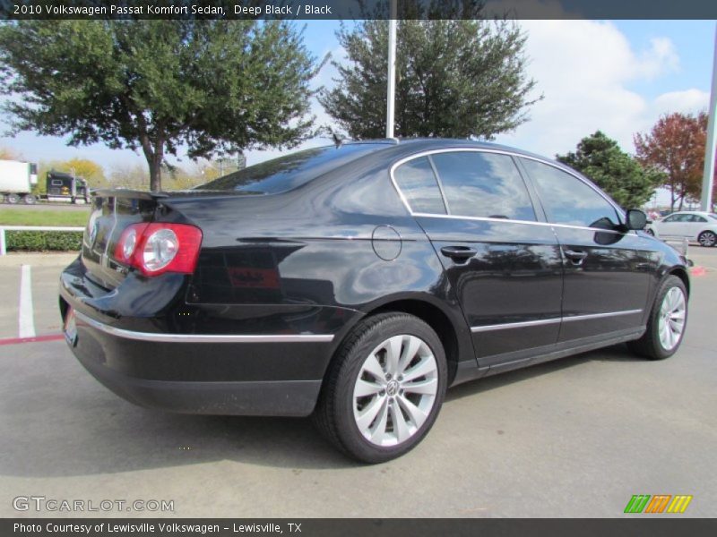 Deep Black / Black 2010 Volkswagen Passat Komfort Sedan