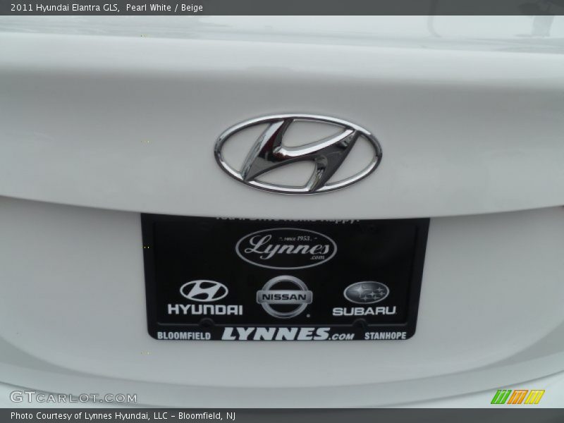 Pearl White / Beige 2011 Hyundai Elantra GLS
