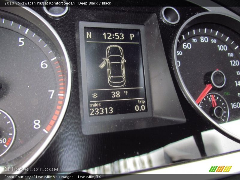 Deep Black / Black 2010 Volkswagen Passat Komfort Sedan