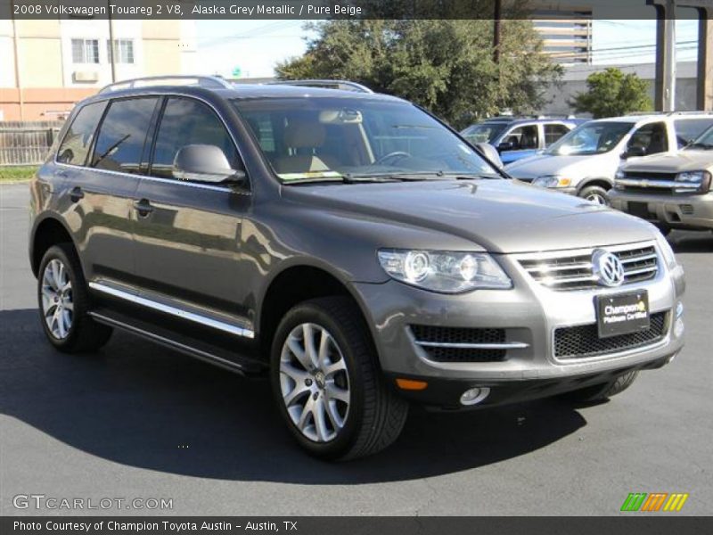 Alaska Grey Metallic / Pure Beige 2008 Volkswagen Touareg 2 V8