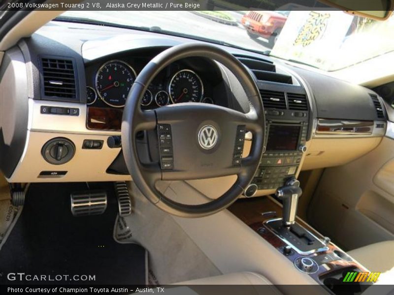 Alaska Grey Metallic / Pure Beige 2008 Volkswagen Touareg 2 V8