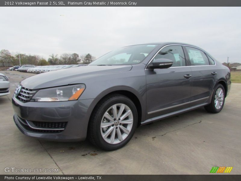 Front 3/4 View of 2012 Passat 2.5L SEL