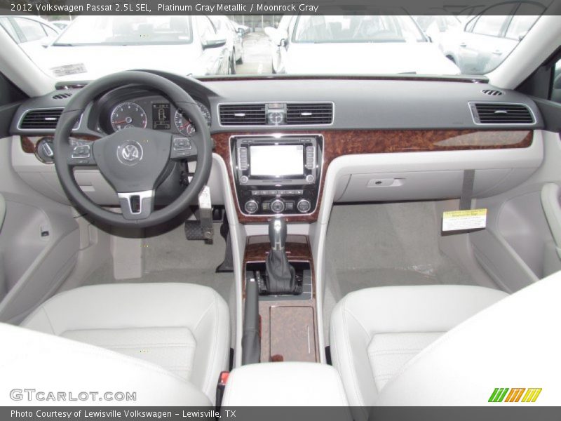 Dashboard of 2012 Passat 2.5L SEL