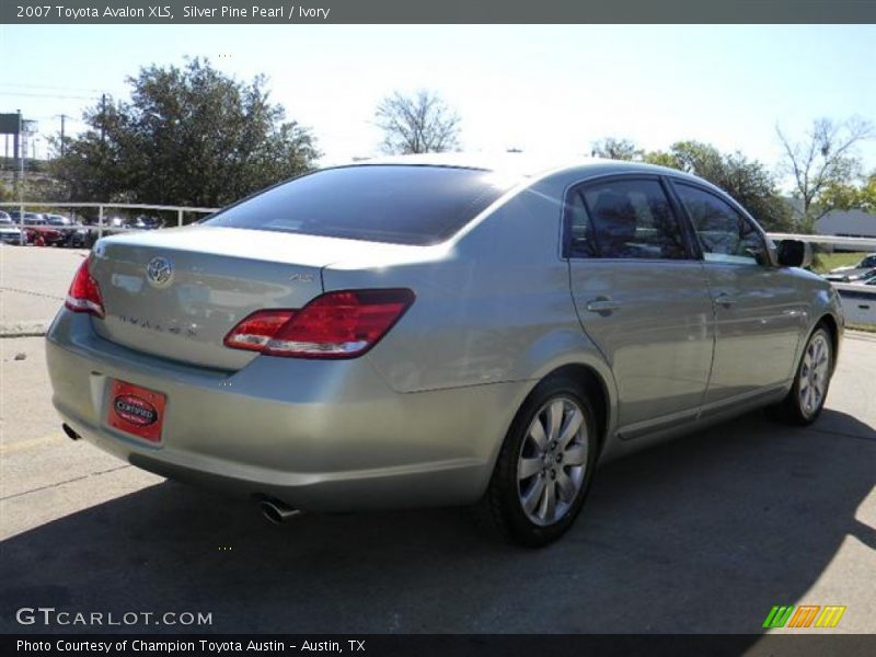 Silver Pine Pearl / Ivory 2007 Toyota Avalon XLS