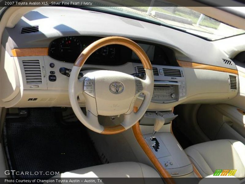 Silver Pine Pearl / Ivory 2007 Toyota Avalon XLS