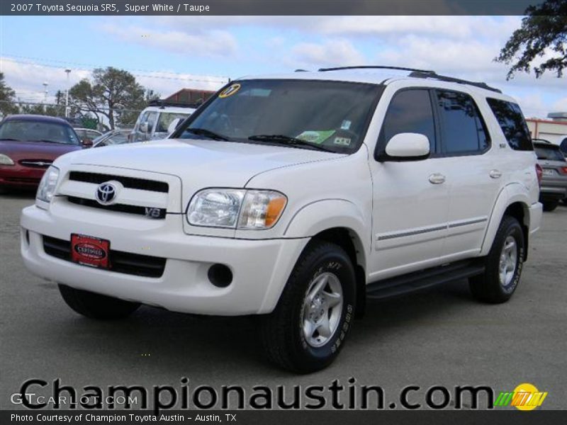 Super White / Taupe 2007 Toyota Sequoia SR5