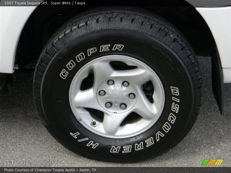 Super White / Taupe 2007 Toyota Sequoia SR5