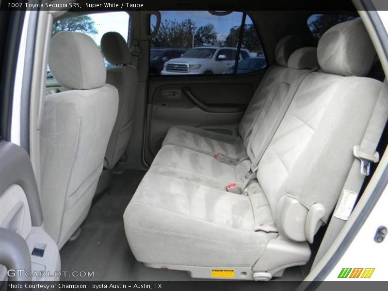 Super White / Taupe 2007 Toyota Sequoia SR5