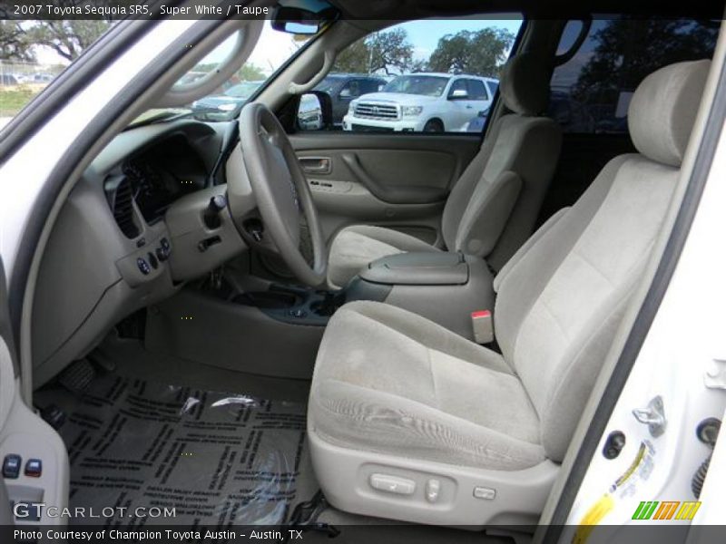 Super White / Taupe 2007 Toyota Sequoia SR5