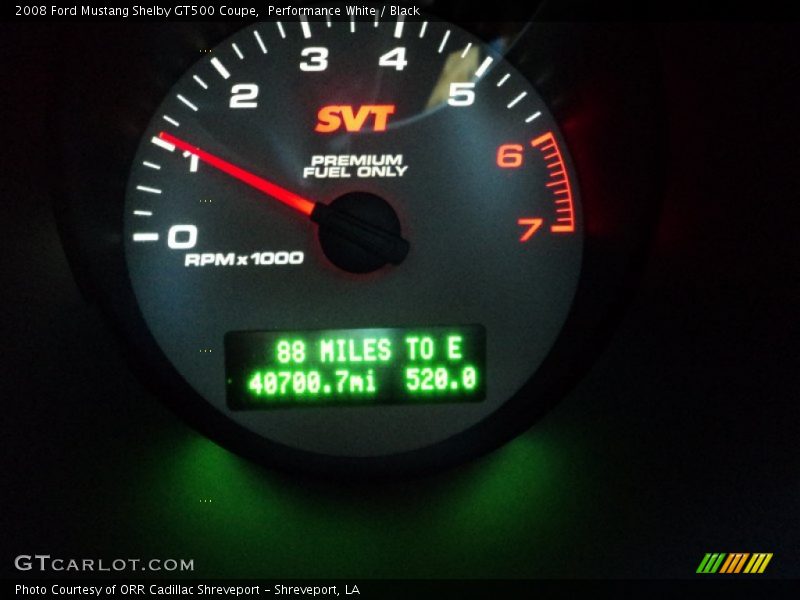 Performance White / Black 2008 Ford Mustang Shelby GT500 Coupe