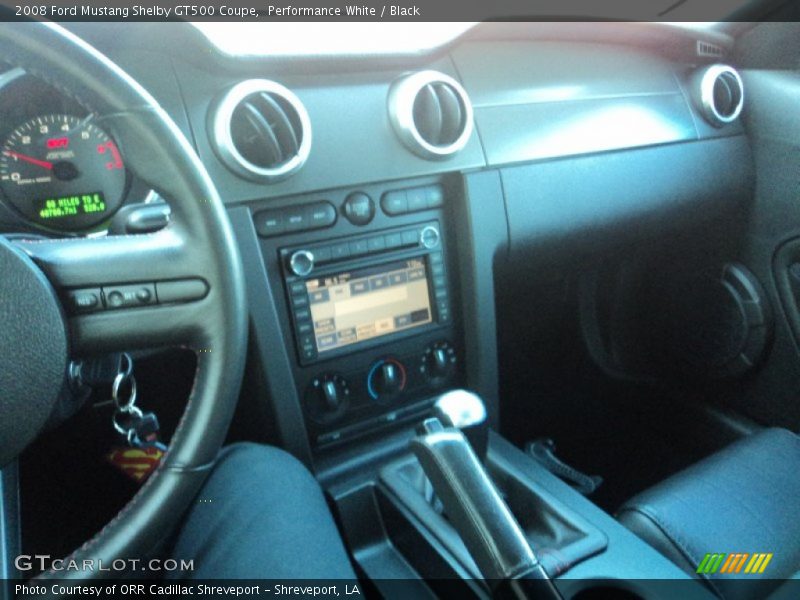 Performance White / Black 2008 Ford Mustang Shelby GT500 Coupe