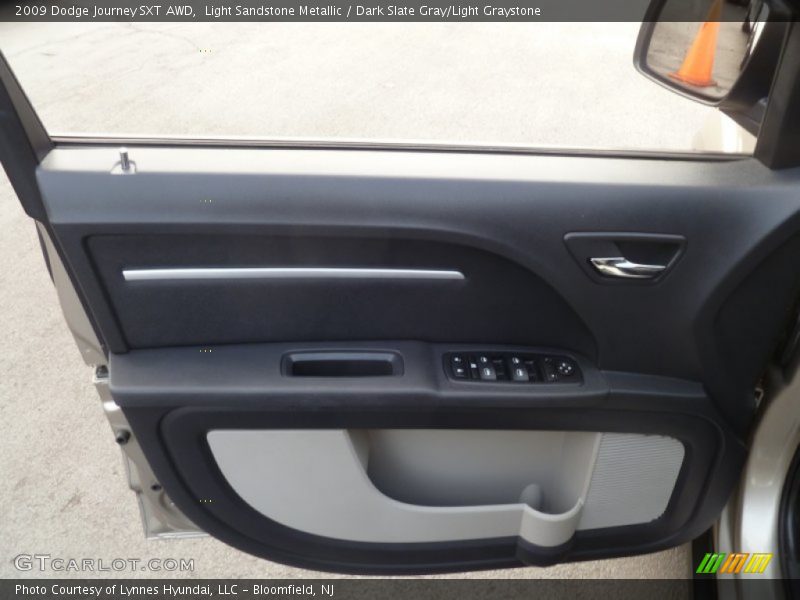 Light Sandstone Metallic / Dark Slate Gray/Light Graystone 2009 Dodge Journey SXT AWD
